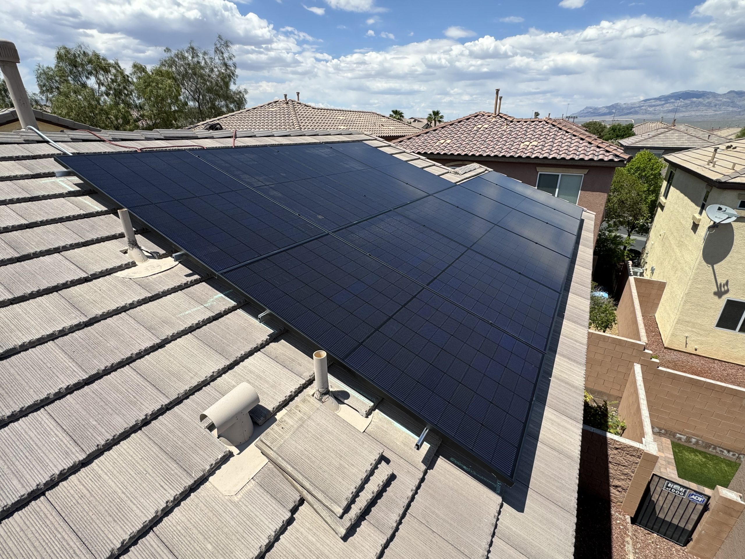 Solar Panel Roof Mount System